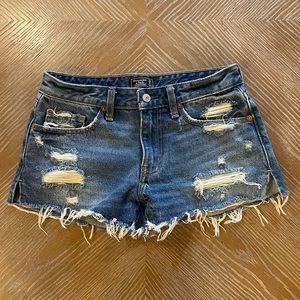 Abercrombie and Fitch low rise shorts